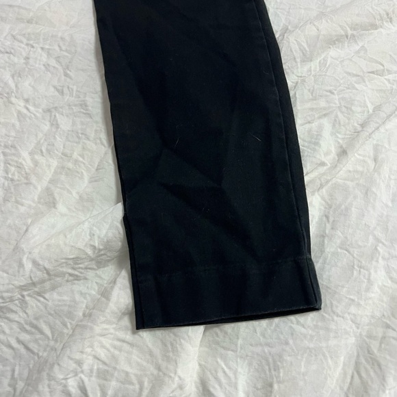 Old Navy High Rise Pixie Secret-Smooth Pocket Pants, Size 2 - Picture 4 of 10